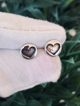 Load image into Gallery viewer, Aretes “Lovely Heart” En Plata 925