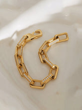 Load image into Gallery viewer, New collection  Elegant Vintage Bracelet
