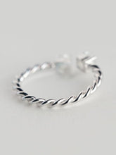 Load image into Gallery viewer, 925 Silver Twisted Double Ring